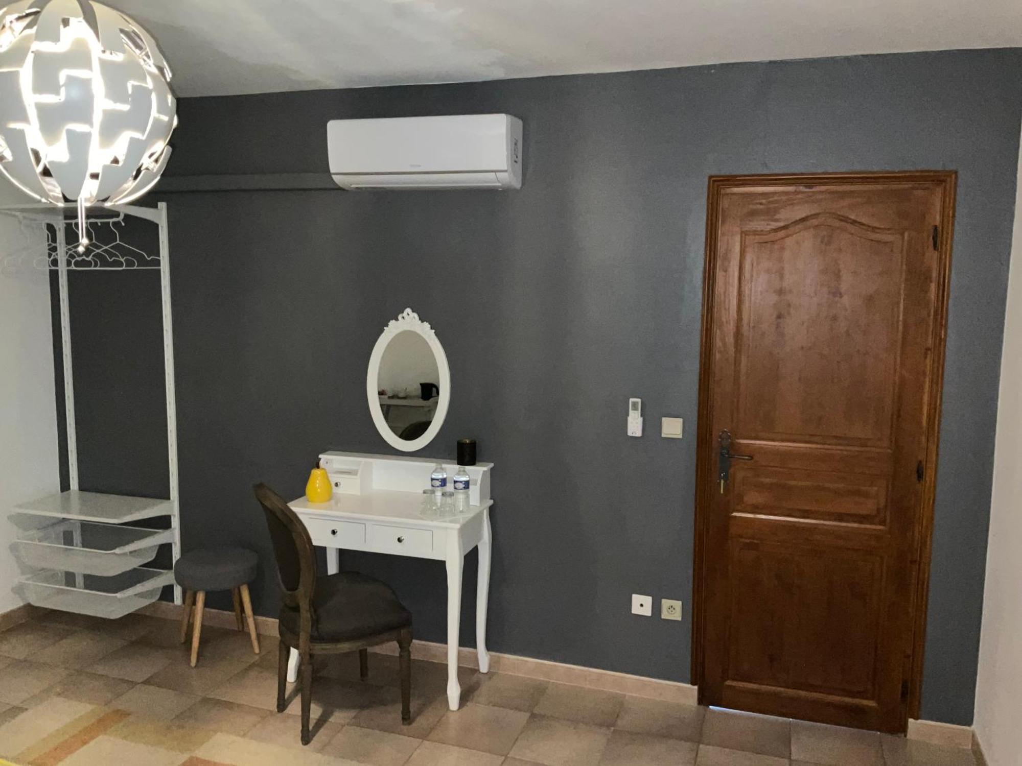 Number9 - Now With Air Conditioned Rooms Carlipa Kültér fotó