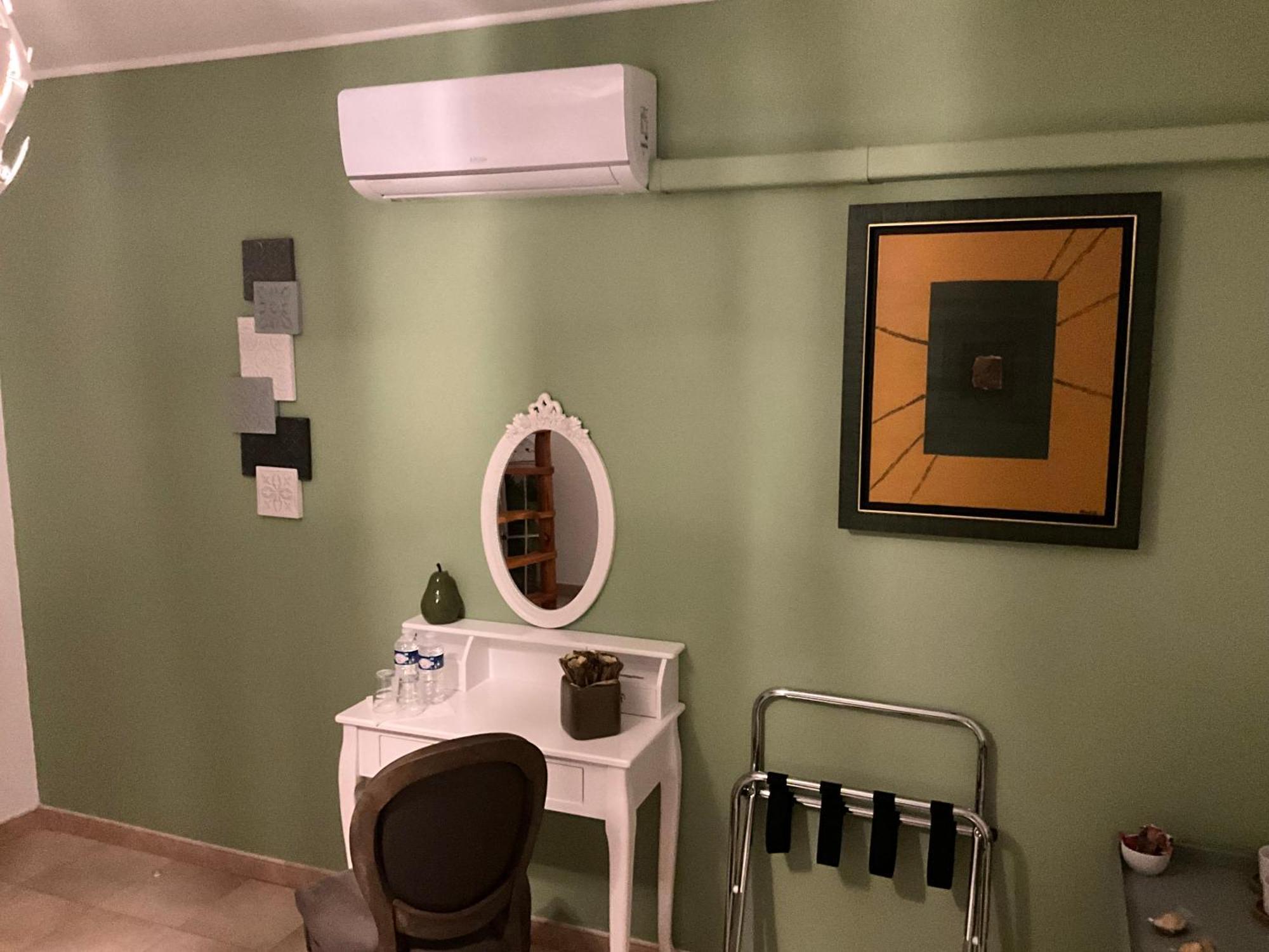 Number9 - Now With Air Conditioned Rooms Carlipa Kültér fotó
